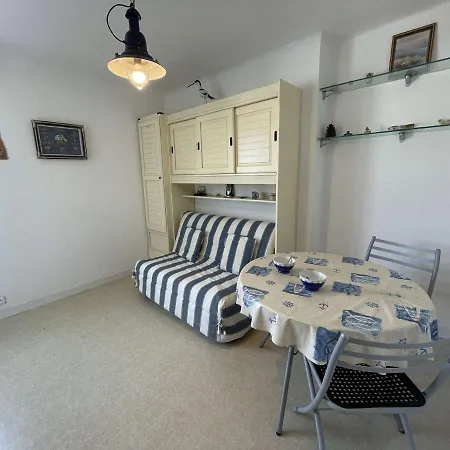 Agreable A 20m De La - 2 Personnes - Fr-1-224c-83 Apartament