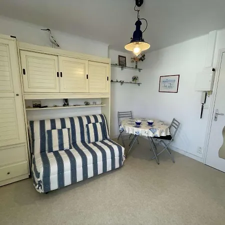 Apartament Agreable A 20m De La - 2 Personnes - Fr-1-224c-83 *