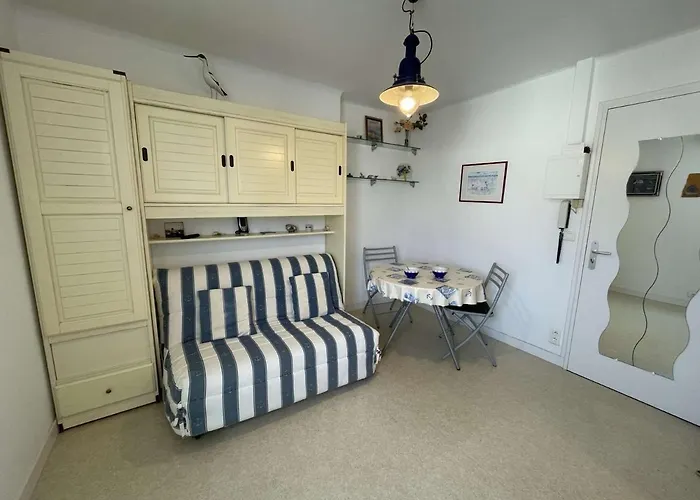 Apartment Agreable A 20m De La - 2 Personnes - Fr-1-224c-83 *